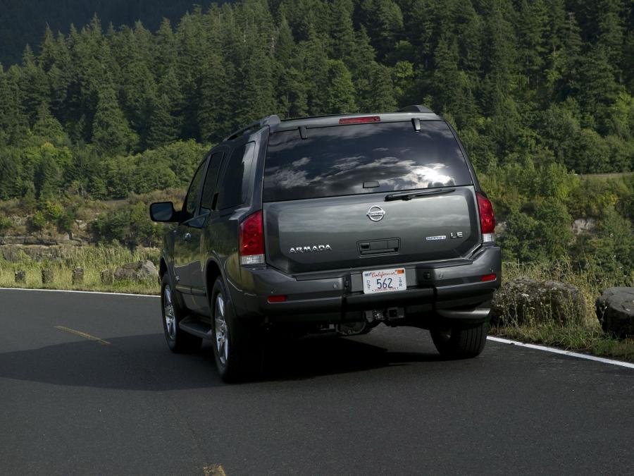  Nissan Armada 2007 года  (фото 29 из 31)